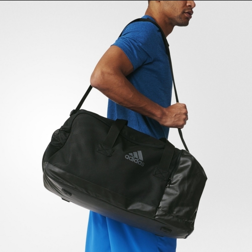 Rare Adidas Polka Dot Large Duffel Bag - Picture 12 of 12